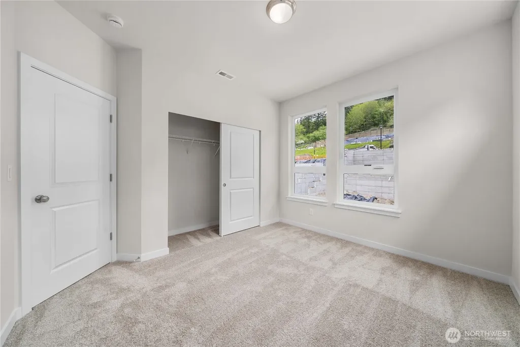 4261 Aberdeen Way NE Renton WA 98056