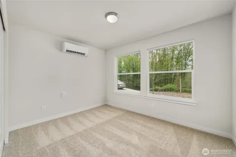 4261 Aberdeen Way NE Renton WA 98056