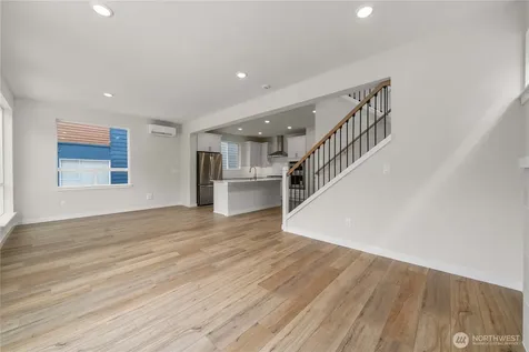 4261 Aberdeen Way NE Renton WA 98056