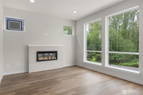 4261 Aberdeen Way NE Renton WA 98056