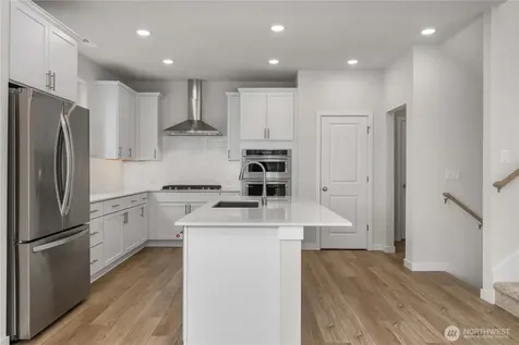 4261 Aberdeen Way NE Renton WA 98056