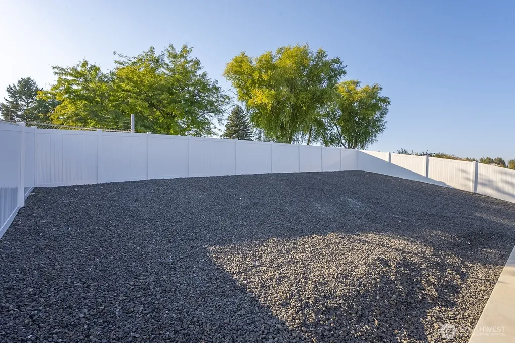 508 N Bufflehead Boulevard Moses Lake WA 98837