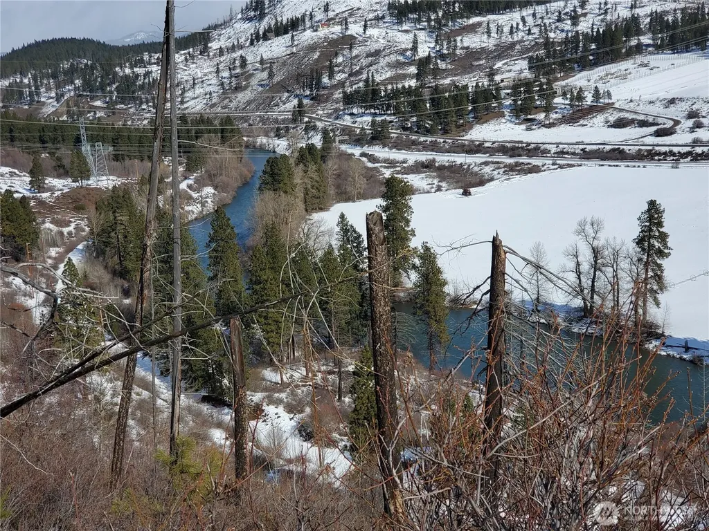 53 Highway 10 Cle Elum WA 98922
