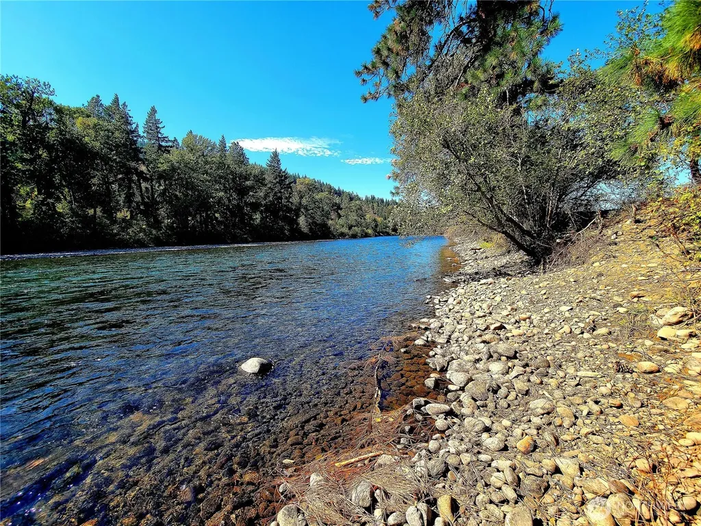 53 Highway 10 Cle Elum WA 98922
