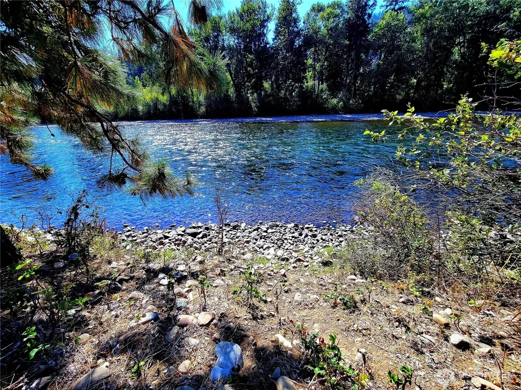 53 Highway 10 Cle Elum WA 98922