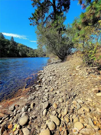 53 Highway 10 Cle Elum WA 98922