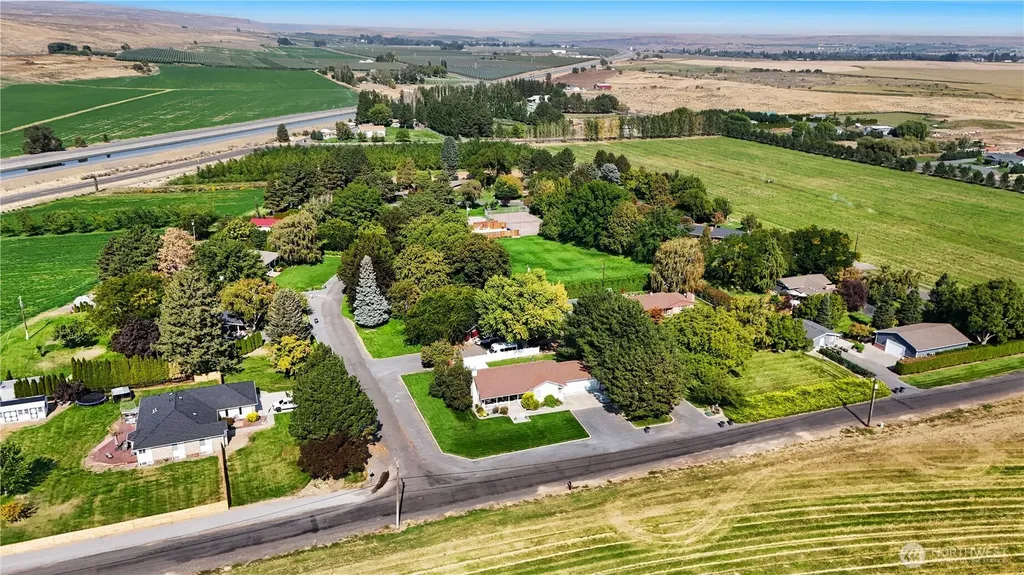 2176 Road 17.7 NW Ephrata WA 98823
