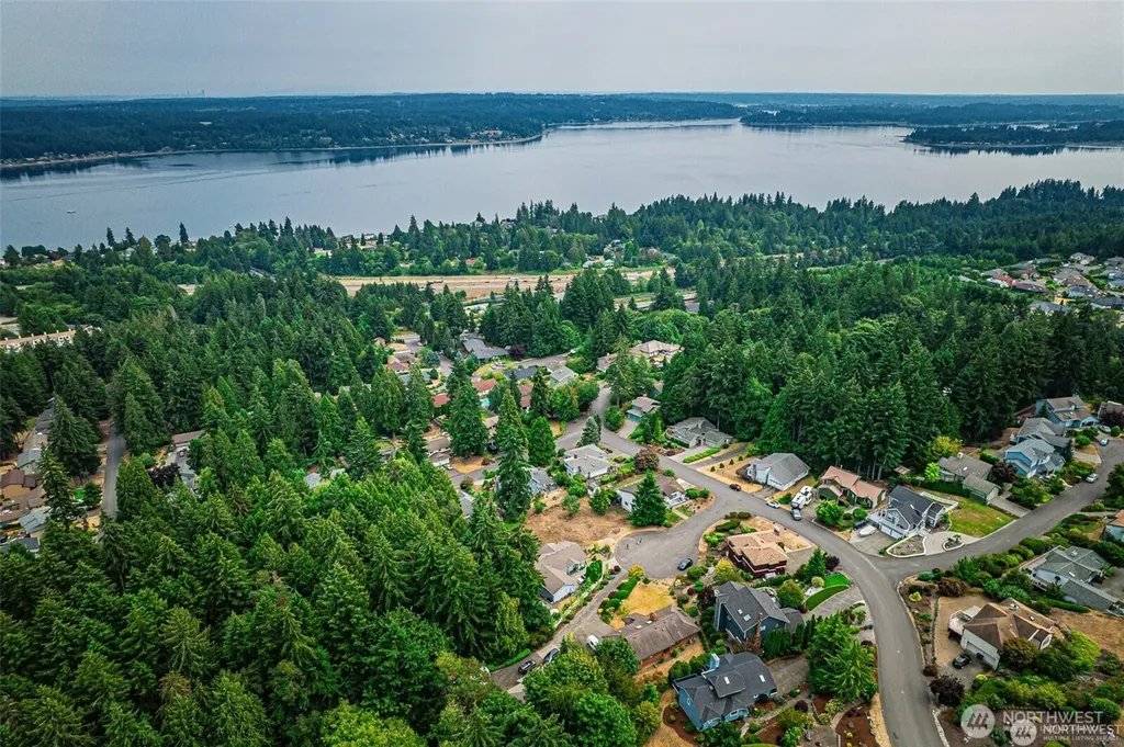 8110 Lorie Court NW Silverdale WA 98383