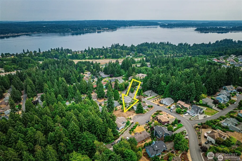 8110 Lorie Court NW Silverdale WA 98383