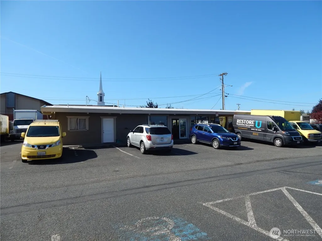 765 W Washington Street Sequim WA 98382