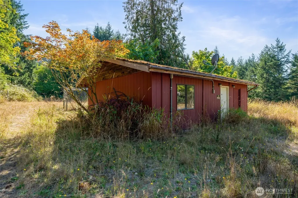 36716 Eatonville Cutoff Road E Eatonville WA 98328
