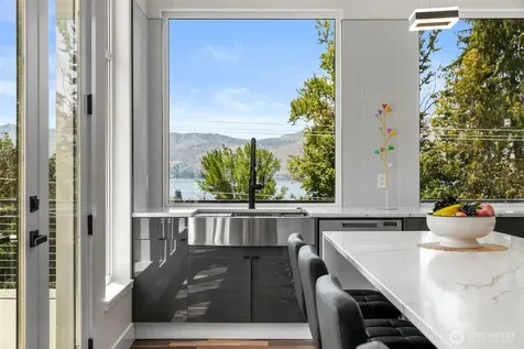 83 Summerset Boulevard Manson WA 98831