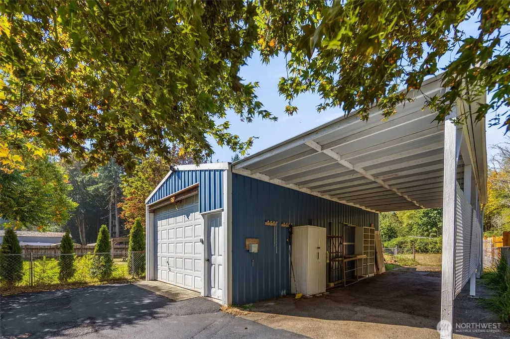 7123 Lakeside Street SW Olympia WA 98512