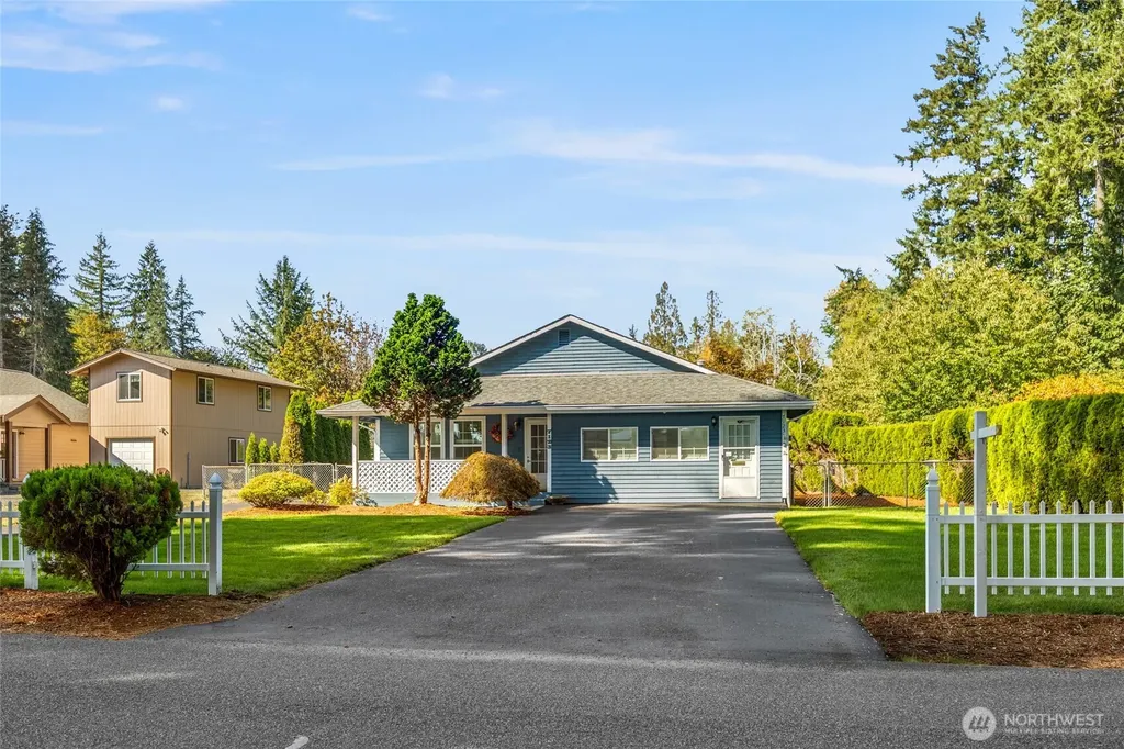 7123 Lakeside Street SW Olympia WA 98512