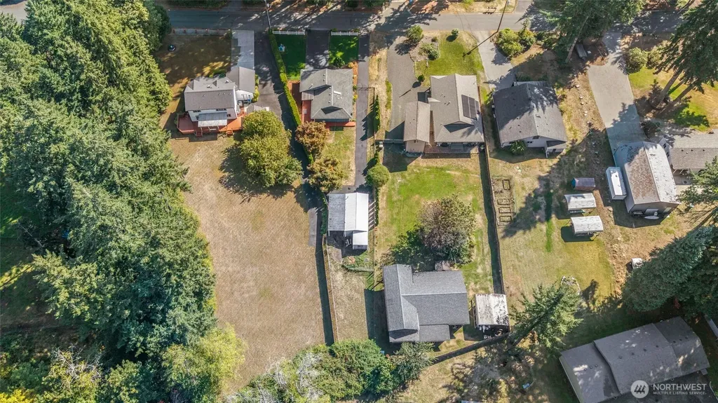 7123 Lakeside Street SW Olympia WA 98512