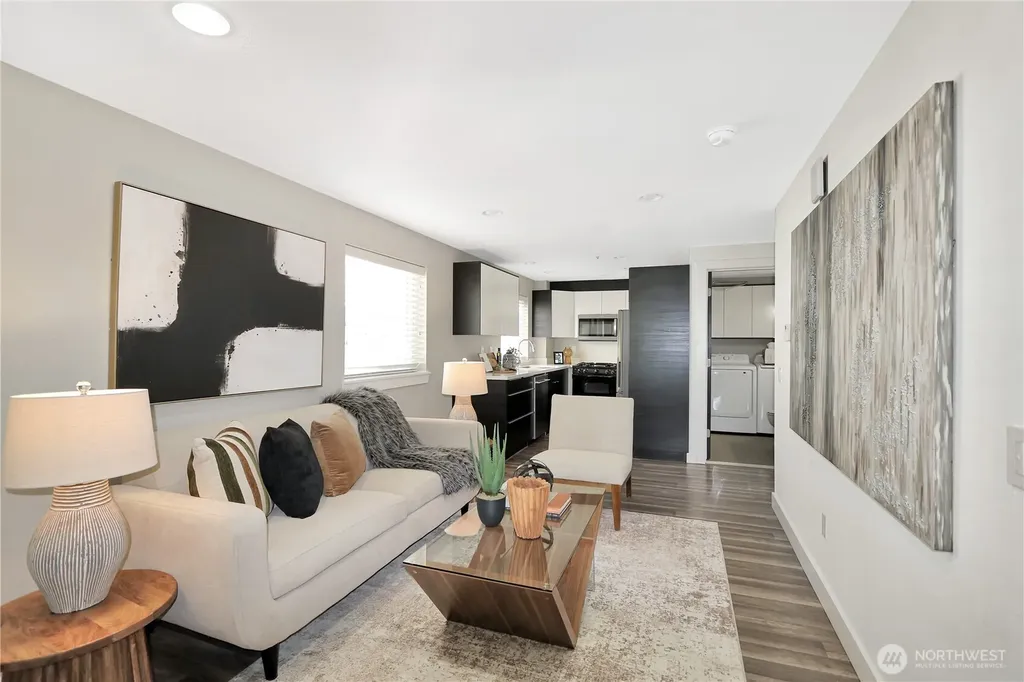 1533 18th Avenue S Seattle WA 98144