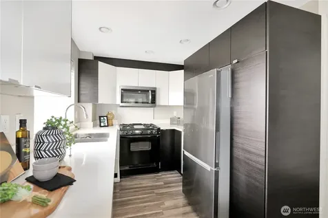 1533 18th Avenue S Seattle WA 98144