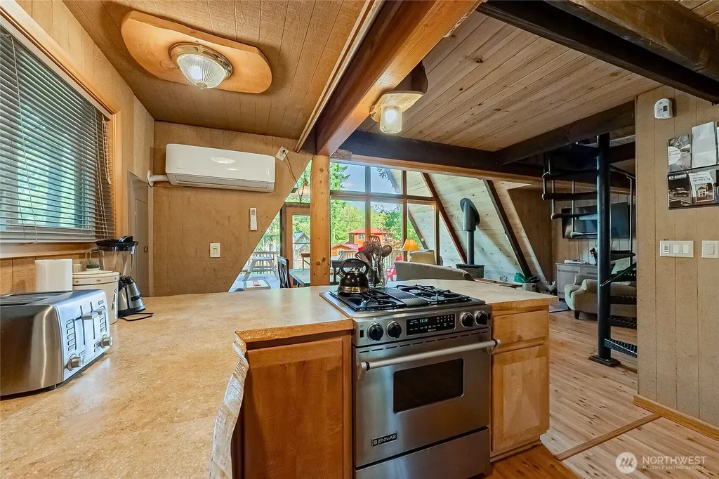171 Timberline Drive Packwood WA 98361