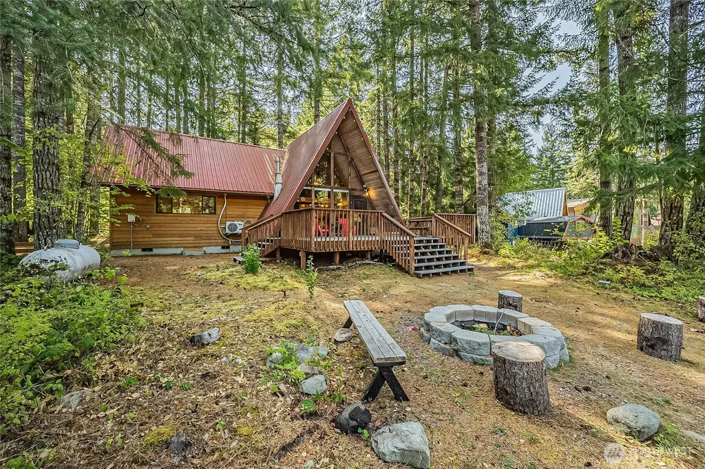 171 Timberline Drive Packwood WA 98361