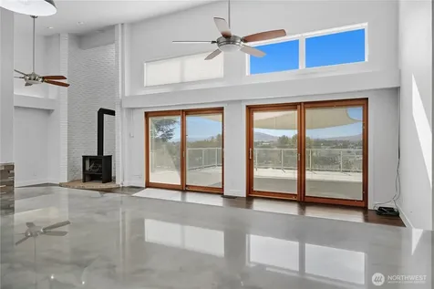 5404 Collins Road West Richland WA 99353