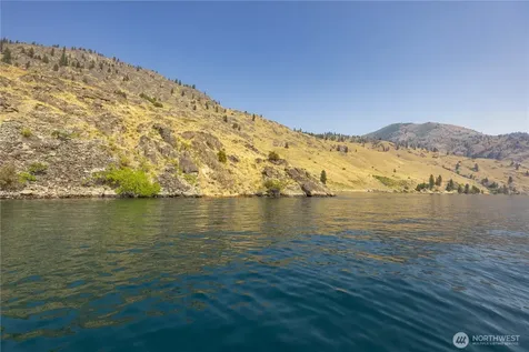8 N Waterway Manson WA 98831