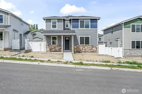 2124 Plumridge Court Wenatchee WA 98801