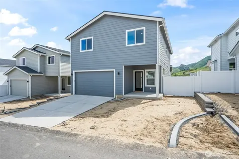2124 Plumridge Court Wenatchee WA 98801