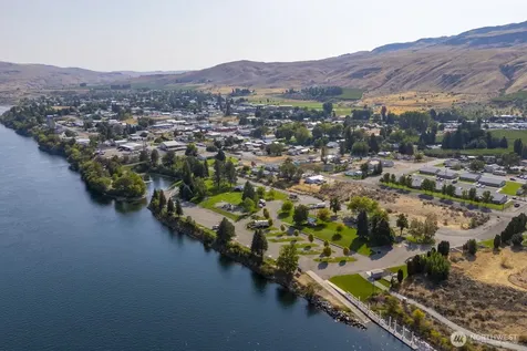 1751 Fairview Avenue Bridgeport WA 98813