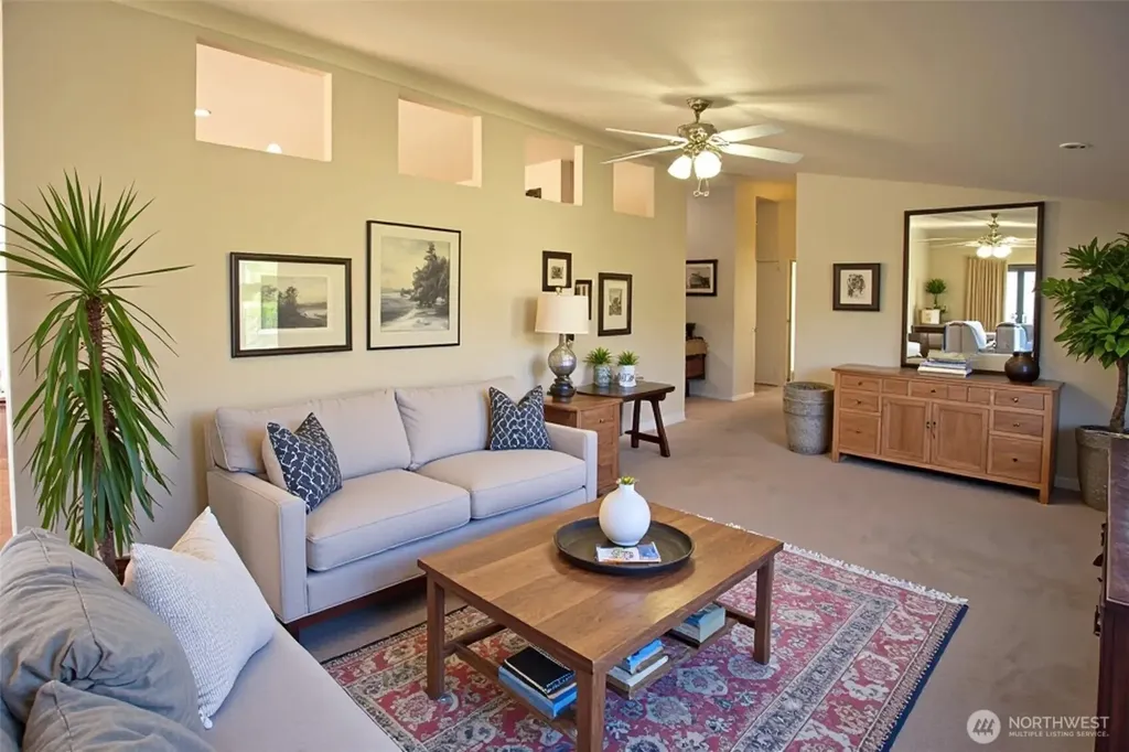 660 Elk Loop Sequim WA 98382