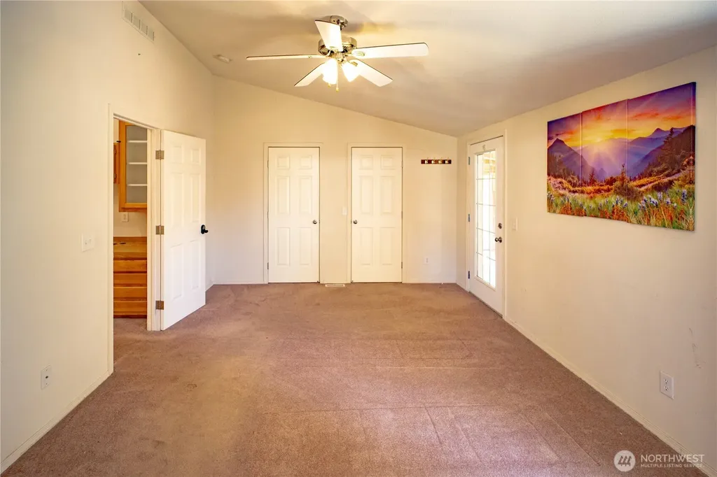 660 Elk Loop Sequim WA 98382