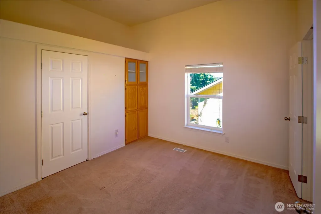 660 Elk Loop Sequim WA 98382