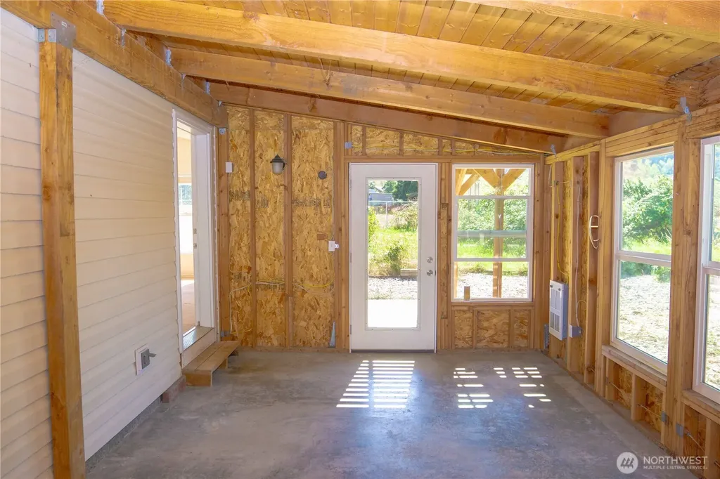 660 Elk Loop Sequim WA 98382