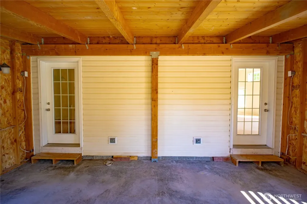 660 Elk Loop Sequim WA 98382