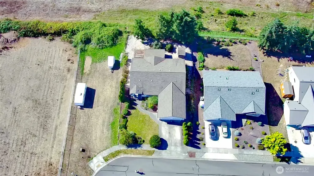 660 Elk Loop Sequim WA 98382