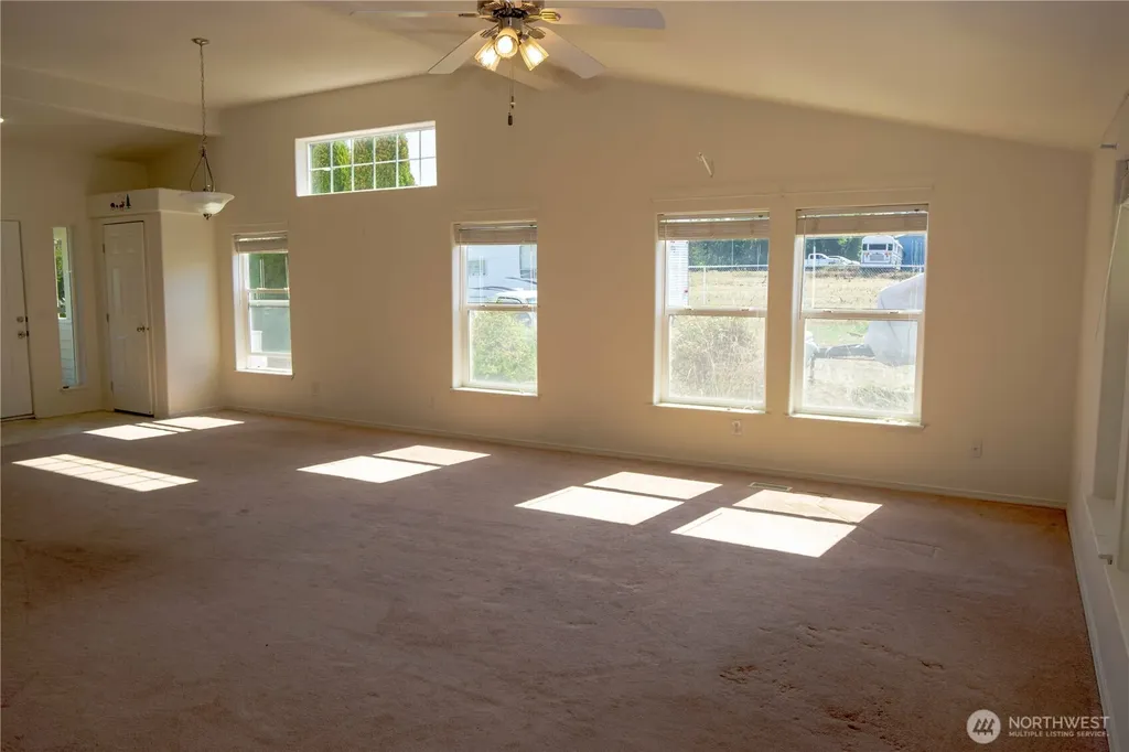 660 Elk Loop Sequim WA 98382