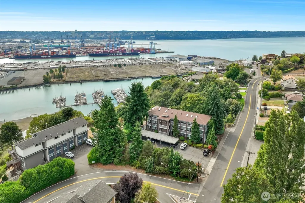 1140 Browns Point Boulevard Tacoma WA 98422
