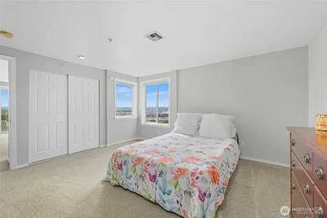 1140 Browns Point Boulevard Tacoma WA 98422