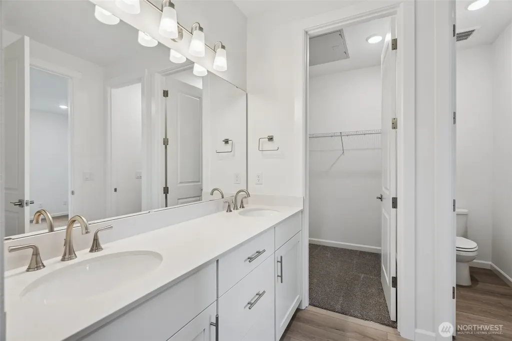 11 Mccartney Peak Lane Port Ludlow WA 98365