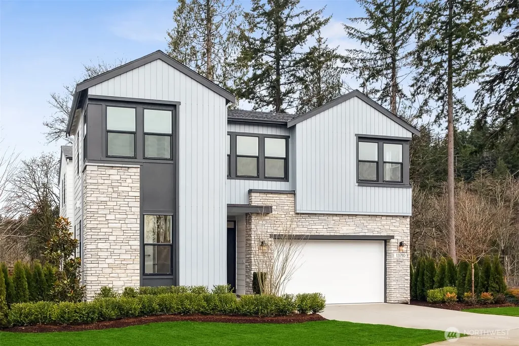 13730 SE 84th Street Newcastle WA 98059