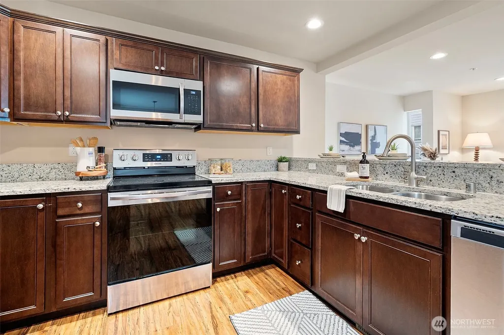 2434 Yakima Court Tacoma WA 98405