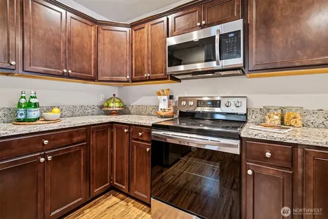 2434 Yakima Court Tacoma WA 98405