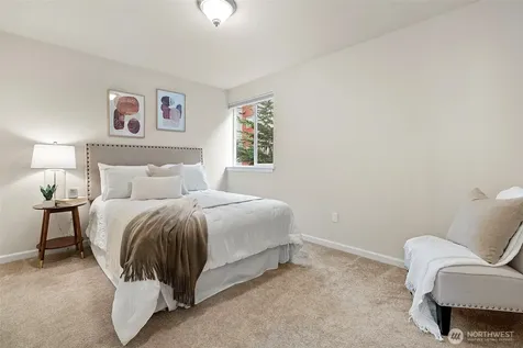 2434 Yakima Court Tacoma WA 98405