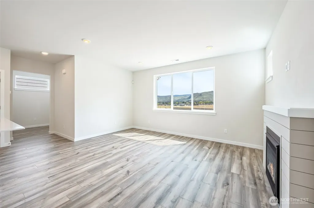 2122 Plumridge Court Wenatchee WA 98801