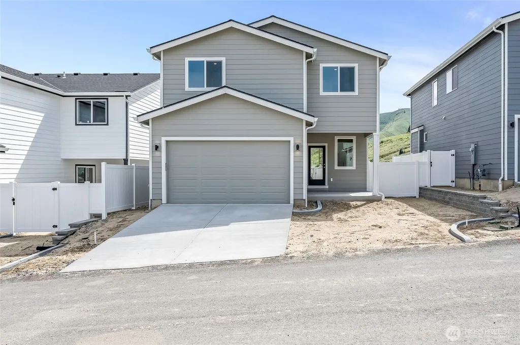 2122 Plumridge Court Wenatchee WA 98801