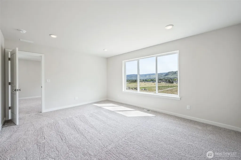 2122 Plumridge Court Wenatchee WA 98801