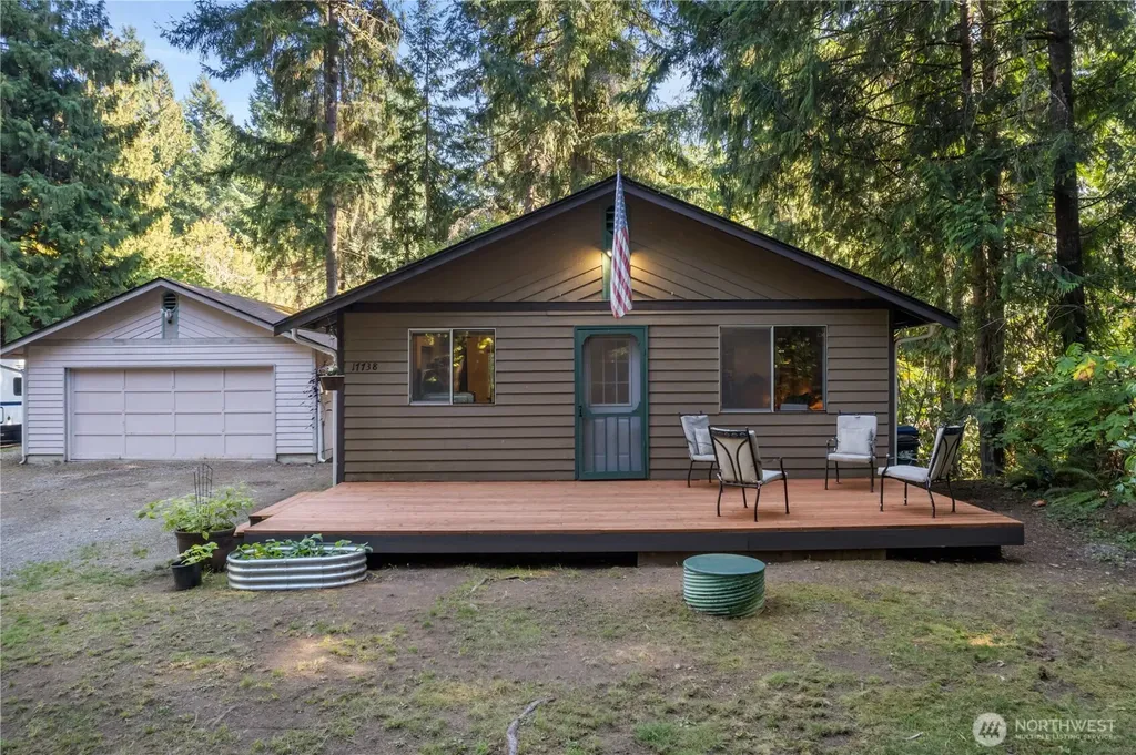 17738 N Beachside Drive SE Yelm WA 98597