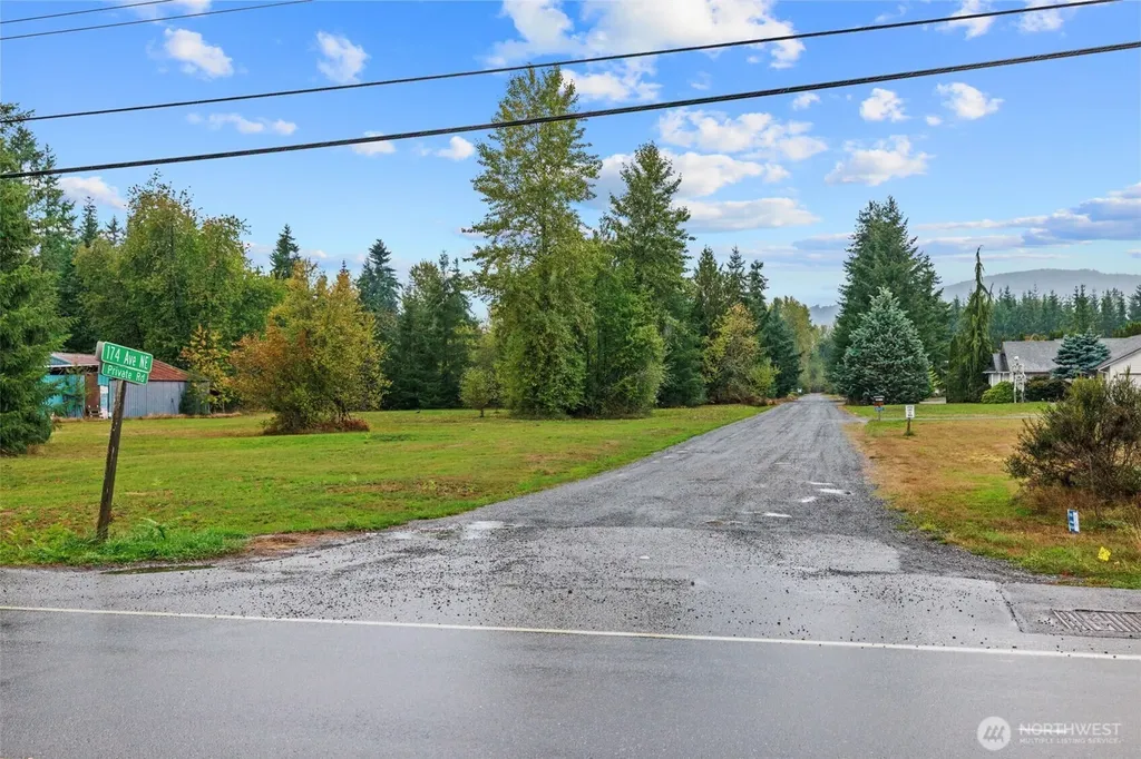 10327 174th Avenue NE Granite Falls WA 98252