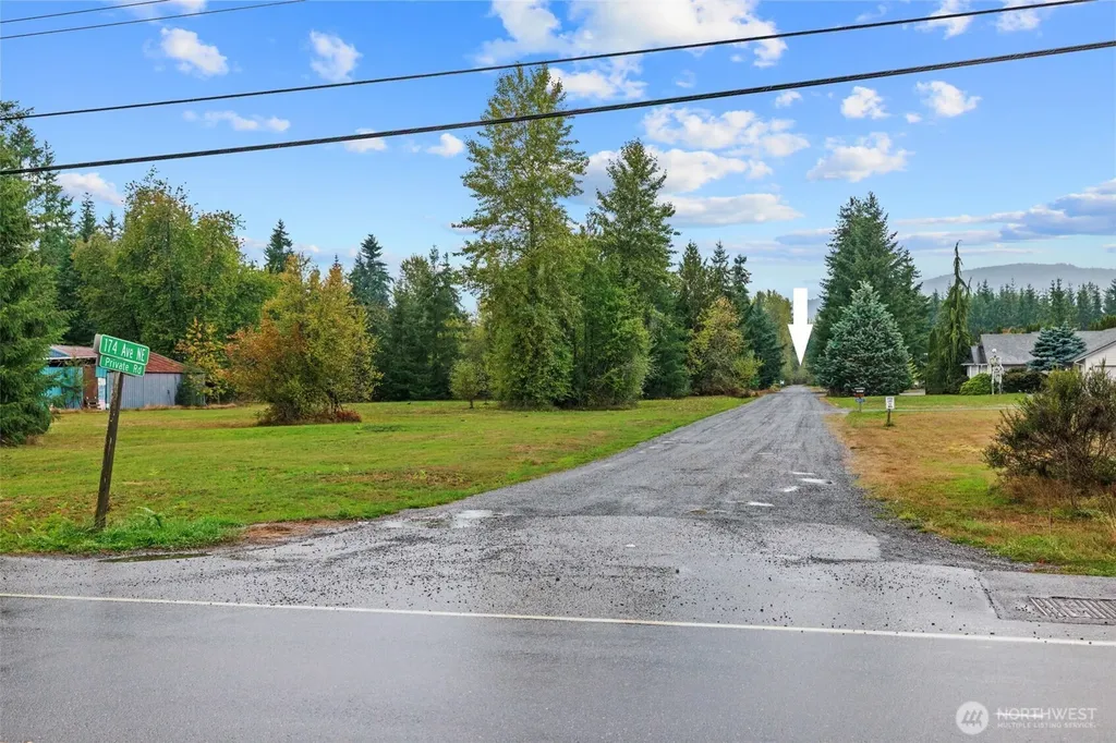 10327 174th Avenue NE Granite Falls WA 98252