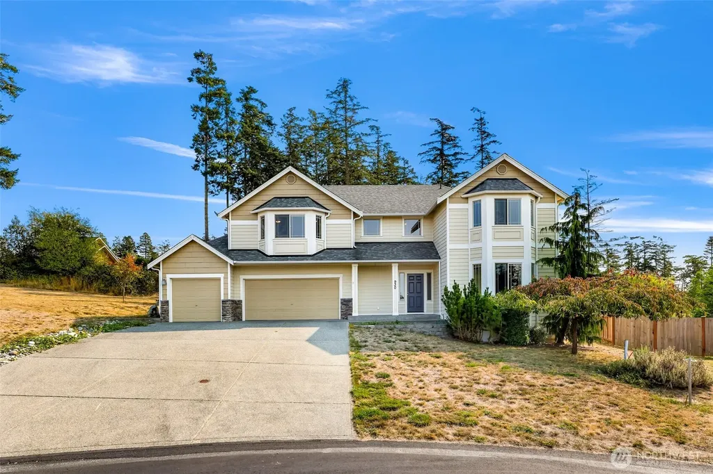 930 Cove View Circle Oak Harbor WA 98277