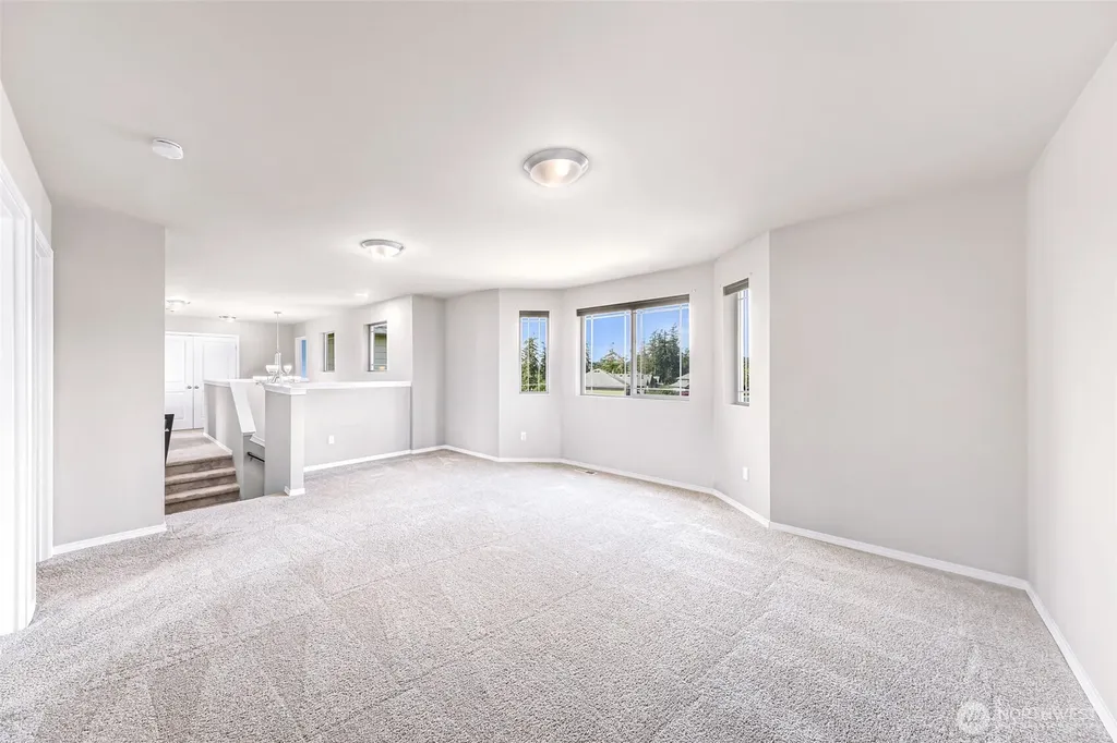 930 Cove View Circle Oak Harbor WA 98277